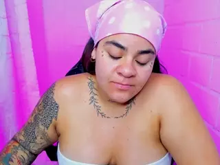 sharoonhills's Live Sex Cam Show