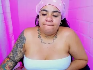 sharoonhills's Live Sex Cam Show