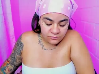 sharoonhills's Live Sex Cam Show