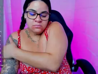 sharoonhills's Live Sex Cam Show