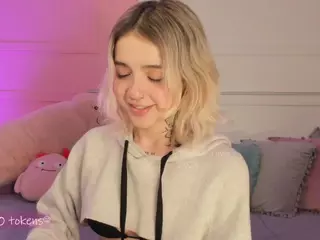 Tammara uwu's Live Sex Cam Show