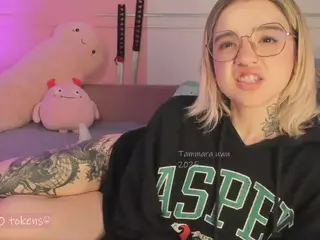 Tammara uwu's Live Sex Cam Show
