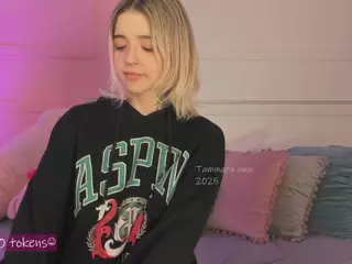 Tammara uwu's Live Sex Cam Show