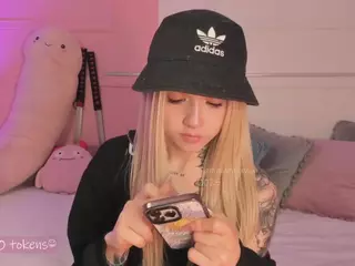 Tammara uwu's Live Sex Cam Show