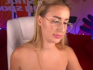 PaolaMola's Live Sex Cam Show