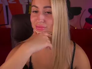 PaolaMola's Live Sex Cam Show