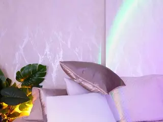 EmilyBell's Live Sex Cam Show