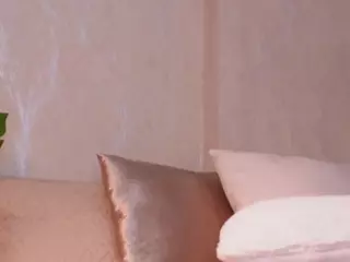 EmilyBell's Live Sex Cam Show
