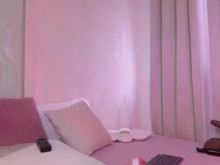 EmilyBell's Live Sex Cam Show