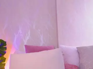 EmilyBell's Live Sex Cam Show