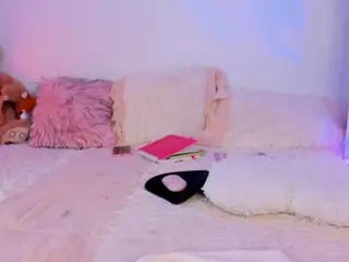 Lilii Moon's Live Sex Cam Show