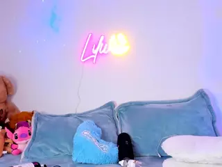 Lilii Moon's Live Sex Cam Show