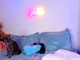 Lilii Moon's Live Sex Cam Show