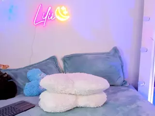 Lilii Moon's Live Sex Cam Show