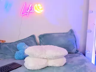 Lilii Moon's Live Sex Cam Show
