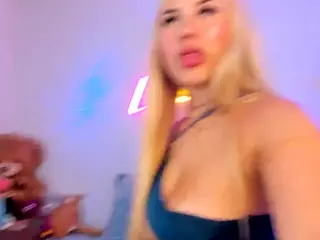 Lilii Moon's Live Sex Cam Show