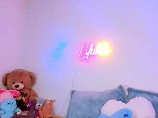 Lilii Moon's Live Sex Cam Show