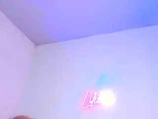Lilii Moon's Live Sex Cam Show