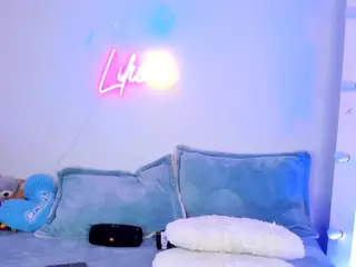 Lilii Moon's Live Sex Cam Show