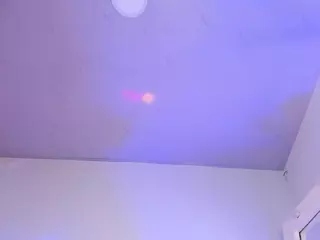 Lilii Moon's Live Sex Cam Show