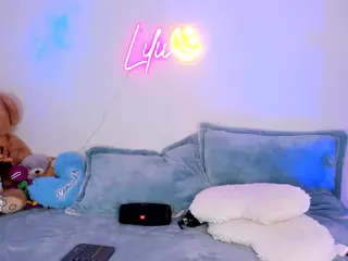 Lilii Moon's Live Sex Cam Show