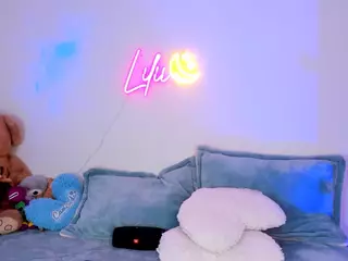 Lilii Moon's Live Sex Cam Show