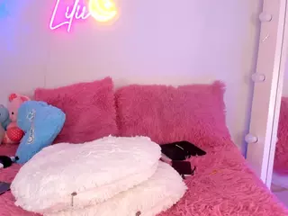 Lilii Moon's Live Sex Cam Show