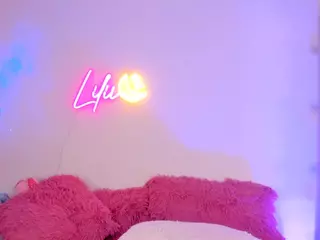 Lilii Moon's Live Sex Cam Show
