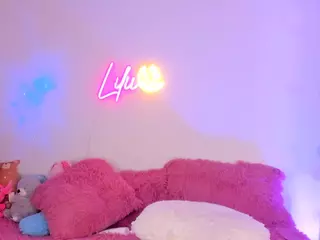 Lilii Moon's Live Sex Cam Show