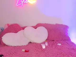 Lilii Moon's Live Sex Cam Show