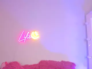 Lilii Moon's Live Sex Cam Show