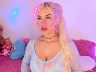Lilii Moon's Live Sex Cam Show