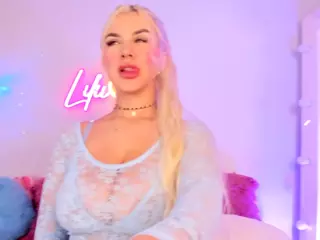 Lilii Moon's Live Sex Cam Show