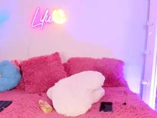Lilii Moon's Live Sex Cam Show