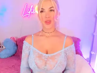 Lilii Moon's Live Sex Cam Show
