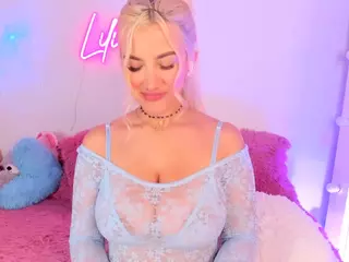 Lilii Moon's Live Sex Cam Show