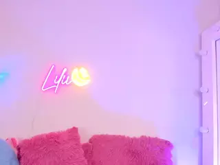 Lilii Moon's Live Sex Cam Show