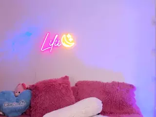 Lilii Moon's Live Sex Cam Show