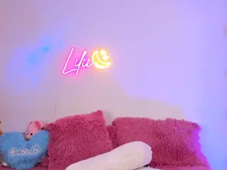 Lilii Moon's Live Sex Cam Show
