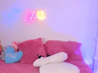 Lilii Moon's Live Sex Cam Show