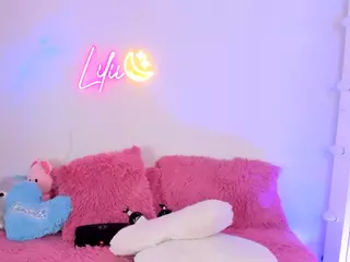 Lilii Moon's Live Sex Cam Show