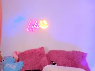 Lilii Moon's Live Sex Cam Show