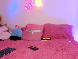 Lilii Moon's Live Sex Cam Show