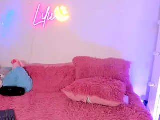 Lilii Moon's Live Sex Cam Show