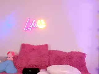 Lilii Moon's Live Sex Cam Show