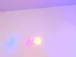 Lilii Moon's Live Sex Cam Show
