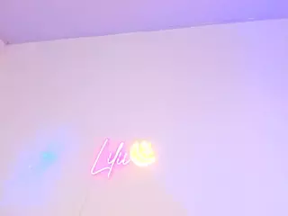 Lilii Moon's Live Sex Cam Show