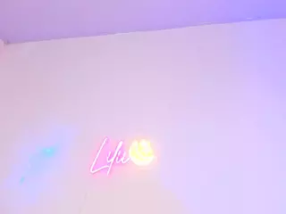 Lilii Moon's Live Sex Cam Show