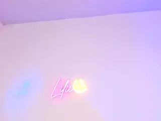 Lilii Moon's Live Sex Cam Show