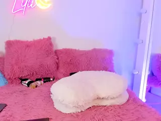 Lilii Moon's Live Sex Cam Show